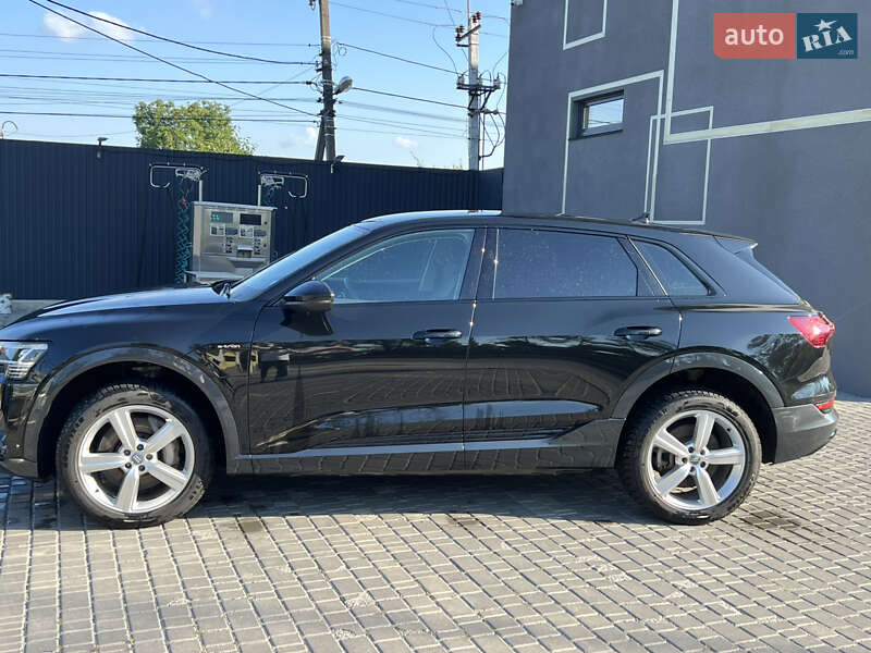 Внедорожник / Кроссовер Audi e-tron 2019 в Виннице