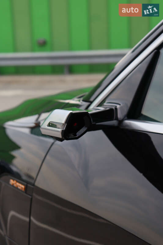 Позашляховик / Кросовер Audi e-tron 2019 в Києві фото 30 Позашляховик / Кросовер Audi e-tron 2019 в Києві