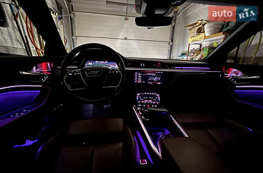 Внедорожник / Кроссовер Audi e-tron 2019 в 