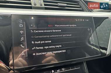 Внедорожник / Кроссовер Audi e-tron 2019 в 