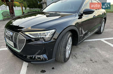Audi e-tron 2019