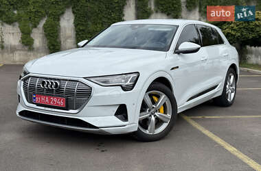 Audi e-tron 2021