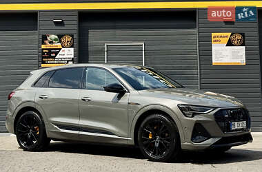 Audi e-tron 2022