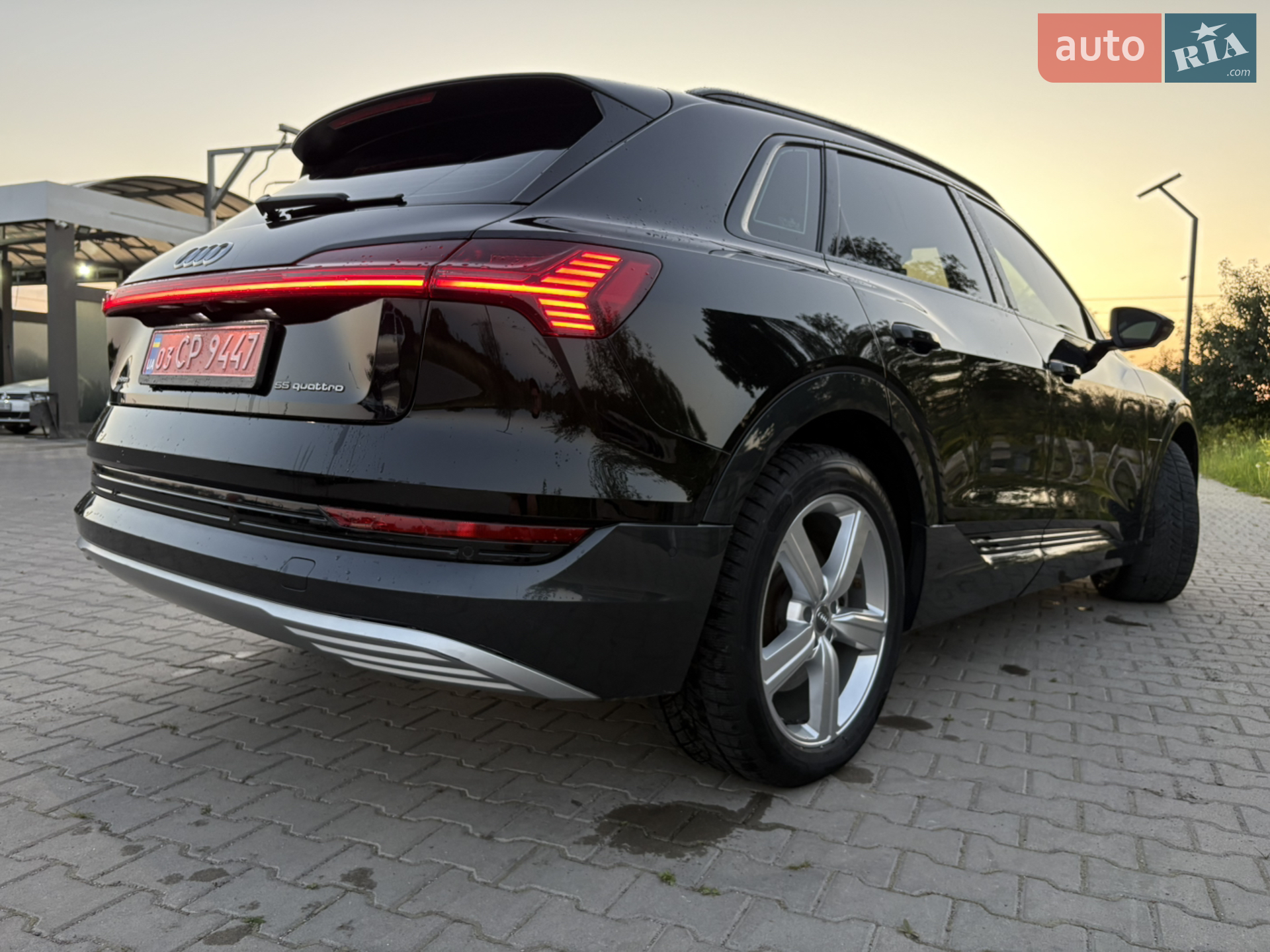 2019 Audi e-tron - мініатюра 16