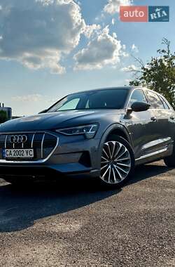 Audi e-tron 2021