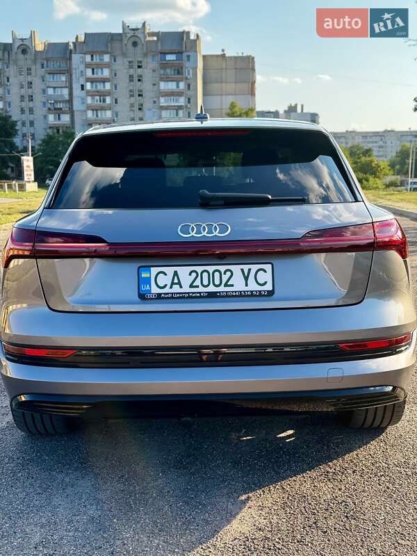 Внедорожник / Кроссовер Audi e-tron 2021 в Черкассах