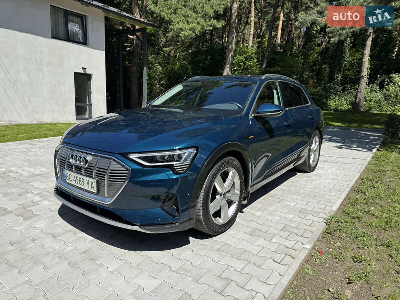 Внедорожник / Кроссовер Audi e-tron 2021 в Львове