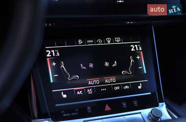 Позашляховик / Кросовер Audi e-tron 2021 в 