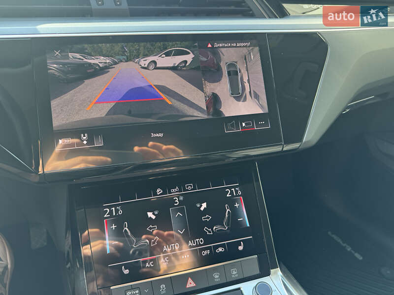 Внедорожник / Кроссовер Audi e-tron 2019 в Тернополе