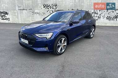 Audi e-tron 2021