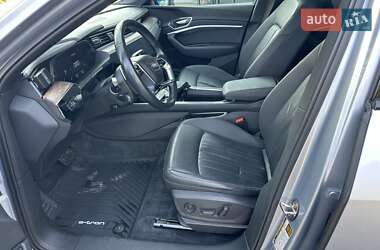 Внедорожник / Кроссовер Audi e-tron 2019 в 