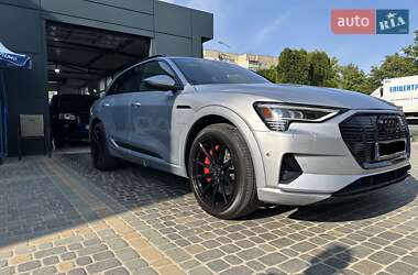 Audi e-tron 2019