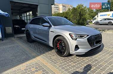 Audi e-tron 2019