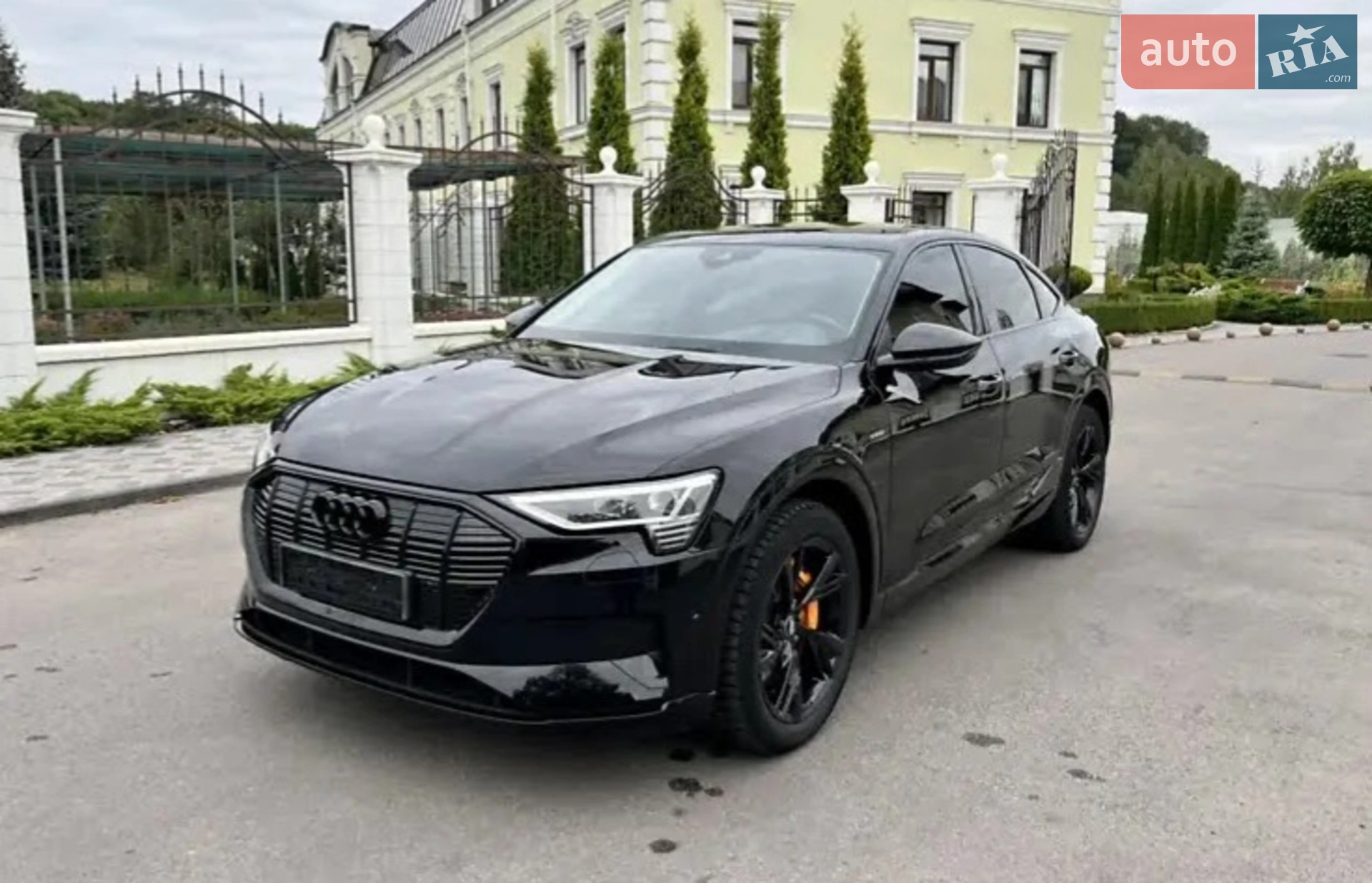 2020 Audi e-tron - мініатюра 9