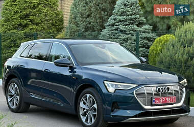 Audi e-tron 2021