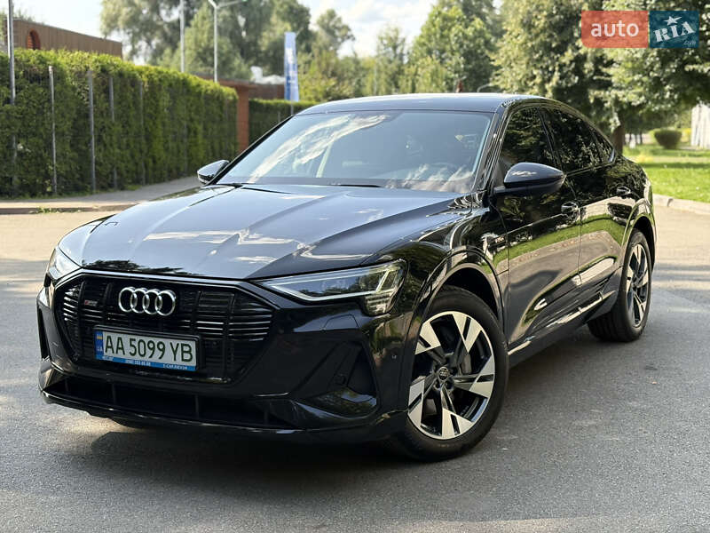 Audi e-tron 2021