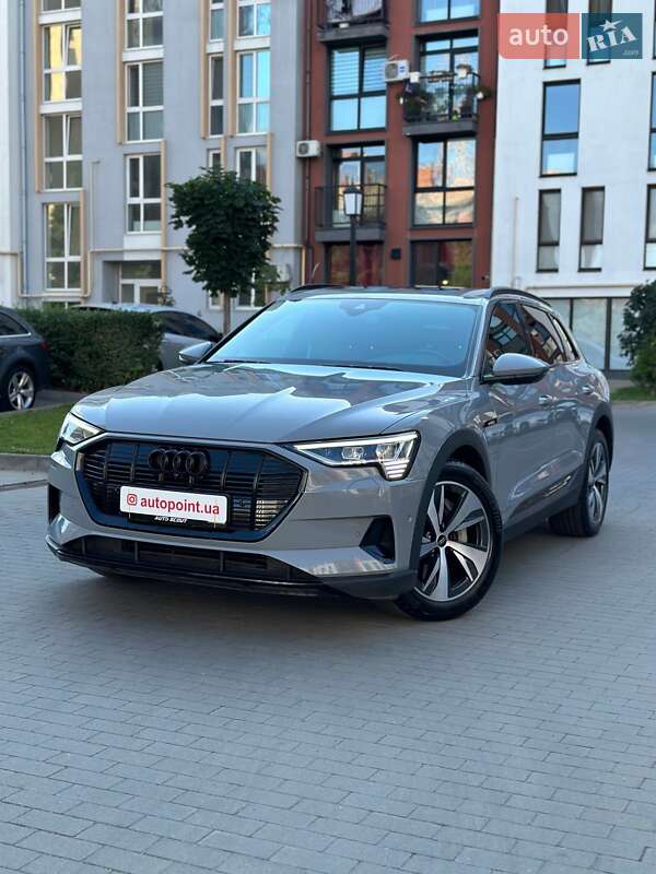 Внедорожник / Кроссовер Audi e-tron 2020 в Белогородке