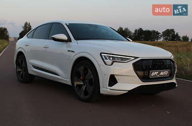 Audi e-tron 2021
