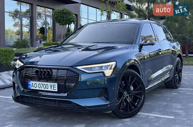 Внедорожник / Кроссовер Audi e-tron 2019 в 