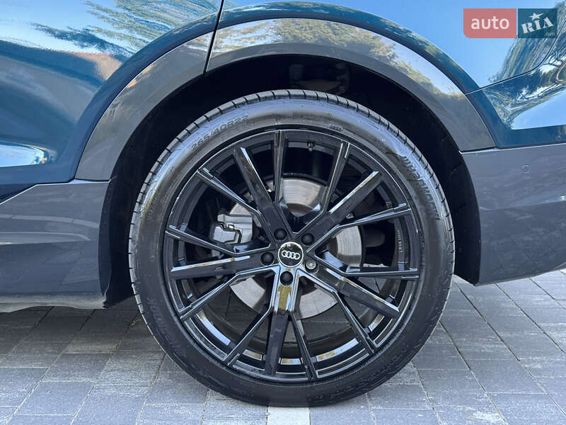 Внедорожник / Кроссовер Audi e-tron 2019 в Ужгороде