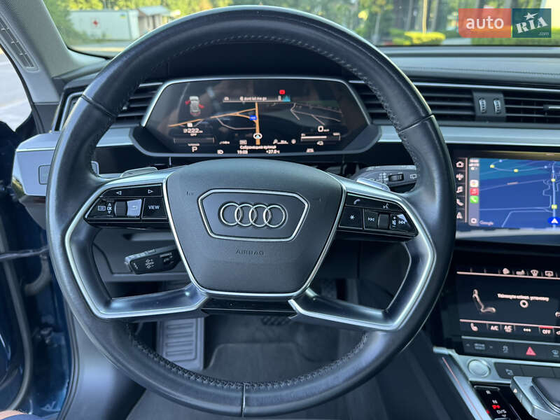 Внедорожник / Кроссовер Audi e-tron 2019 в Ужгороде