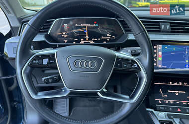 Внедорожник / Кроссовер Audi e-tron 2019 в 