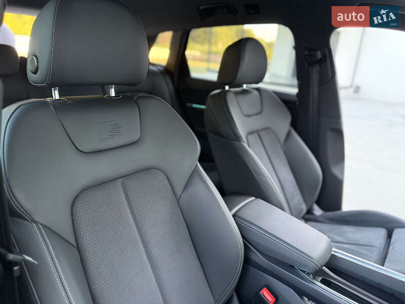 Внедорожник / Кроссовер Audi e-tron 2022 в Киеве