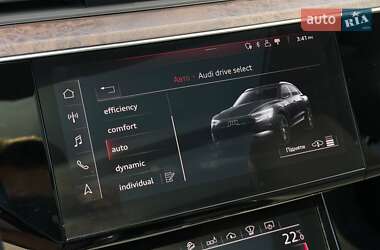 Внедорожник / Кроссовер Audi e-tron 2019 в 