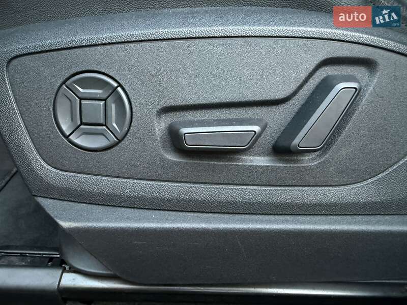 Позашляховик / Кросовер Audi e-tron 2019 в Коломиї