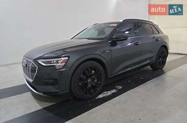 Внедорожник / Кроссовер Audi e-tron 2019 в Львове