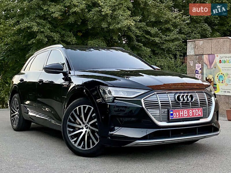 Внедорожник / Кроссовер Audi e-tron 2019 в Днепре