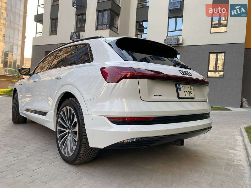 Внедорожник / Кроссовер Audi e-tron 2019 в Запорожье