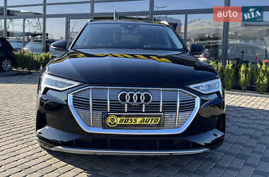 Внедорожник / Кроссовер Audi e-tron 2019 в 