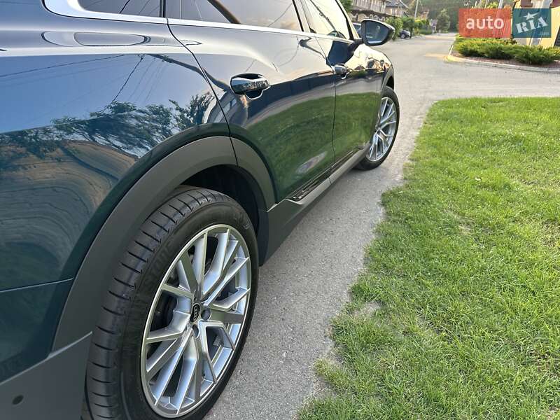 Внедорожник / Кроссовер Audi e-tron 2022 в Киеве фото 29 Внедорожник / Кроссовер Audi e-tron 2022 в Киеве