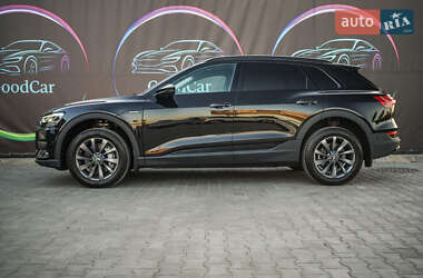 Внедорожник / Кроссовер Audi e-tron 2019 в 