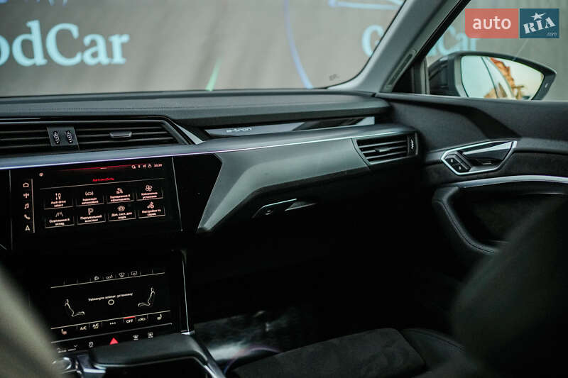 Внедорожник / Кроссовер Audi e-tron 2019 в Луцке