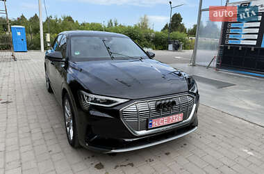 Audi e-tron 2019