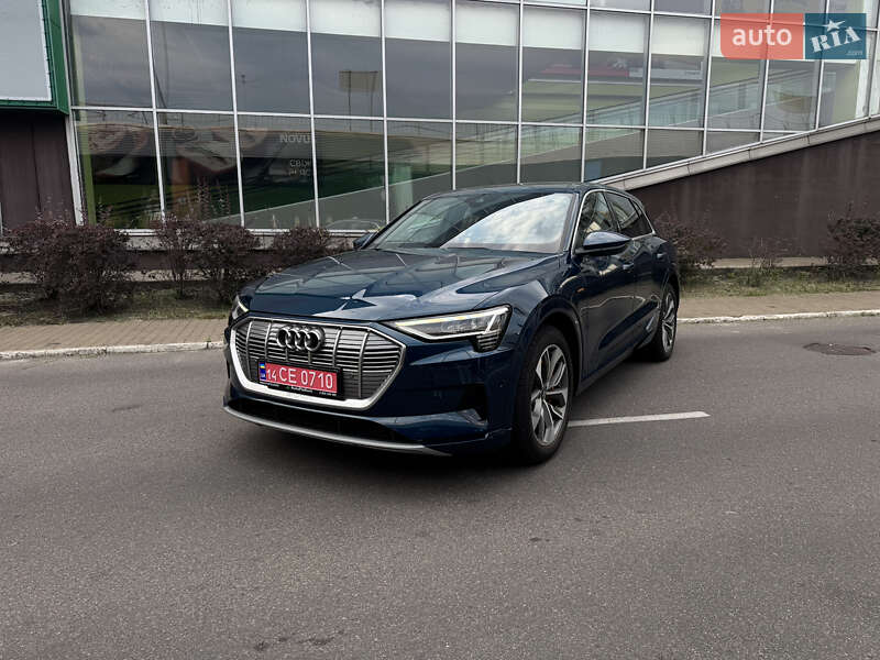 Audi e-tron 2019