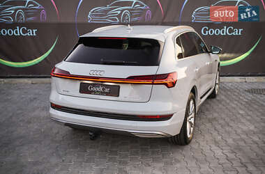 Внедорожник / Кроссовер Audi e-tron 2020 в 