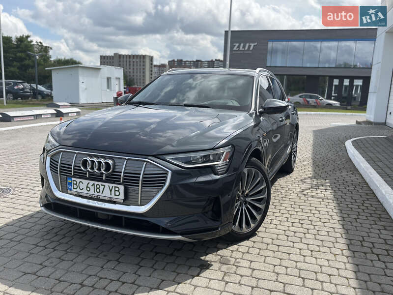 Внедорожник / Кроссовер Audi e-tron 2019 в Львове