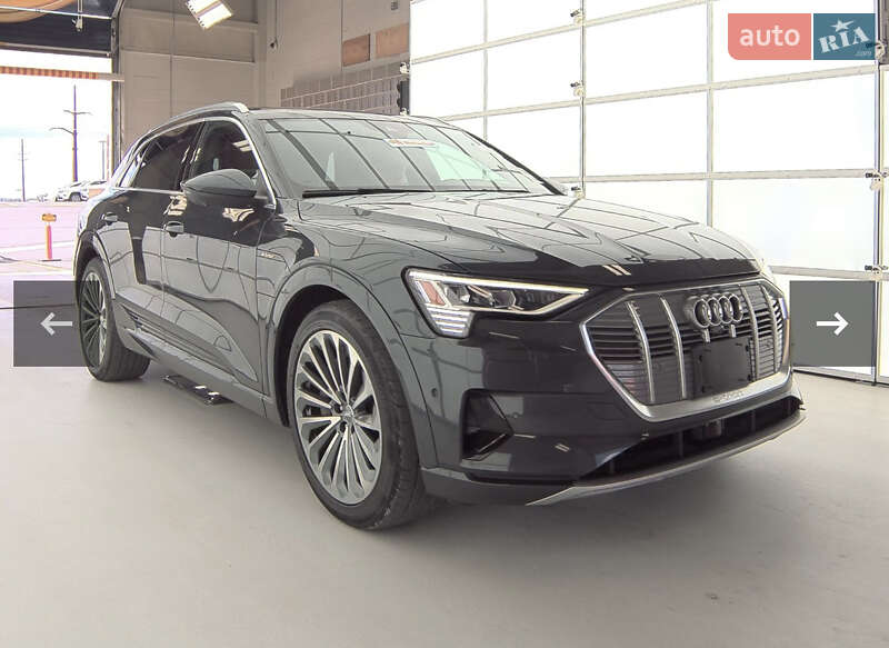 Внедорожник / Кроссовер Audi e-tron 2019 в Львове