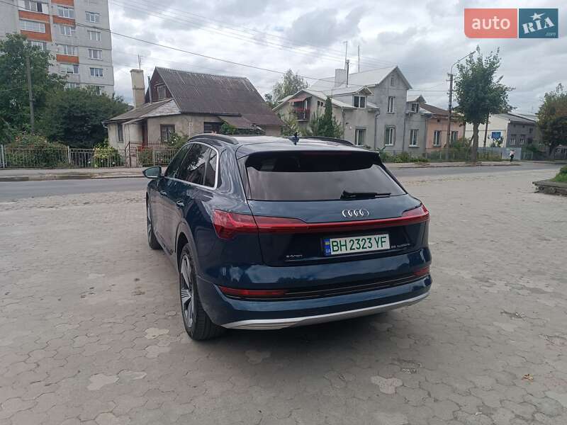 Внедорожник / Кроссовер Audi e-tron 2018 в Тернополе фото 14 Внедорожник / Кроссовер Audi e-tron 2018 в Тернополе