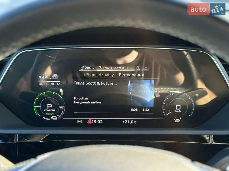 Внедорожник / Кроссовер Audi e-tron 2022 в Ковеле