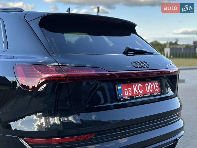 Внедорожник / Кроссовер Audi e-tron 2022 в Ковеле