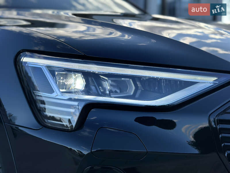 Внедорожник / Кроссовер Audi e-tron 2022 в Ковеле