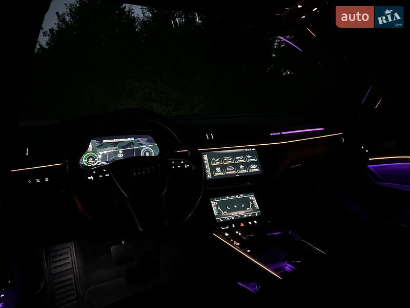 Внедорожник / Кроссовер Audi e-tron 2022 в Ковеле