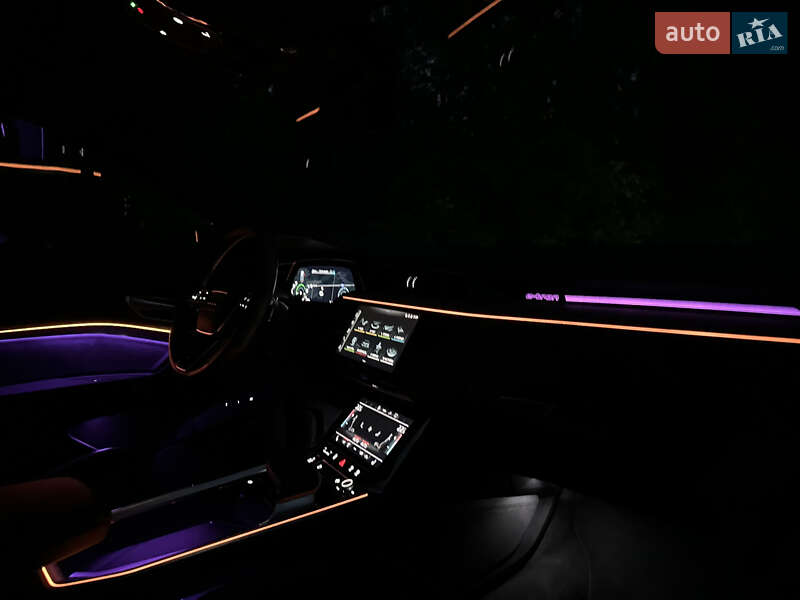 Внедорожник / Кроссовер Audi e-tron 2022 в Ковеле