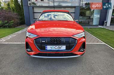 Внедорожник / Кроссовер Audi e-tron 2020 в 