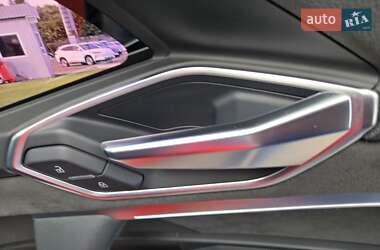 Внедорожник / Кроссовер Audi e-tron 2020 в 