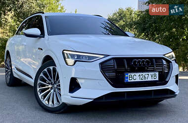 Audi e-tron 2019